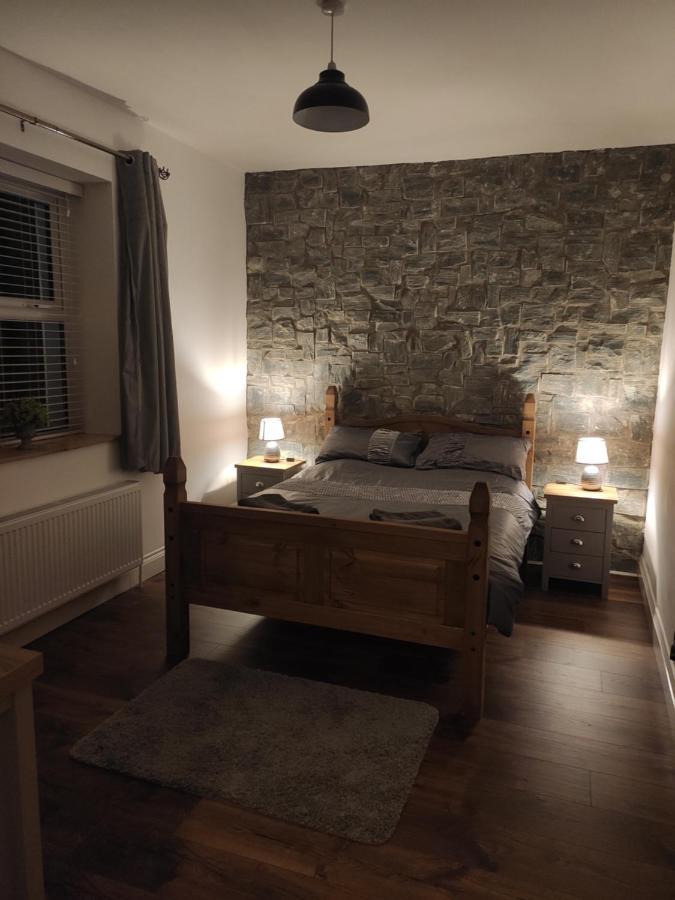 White Barn Cottage Clonmany Buitenkant foto