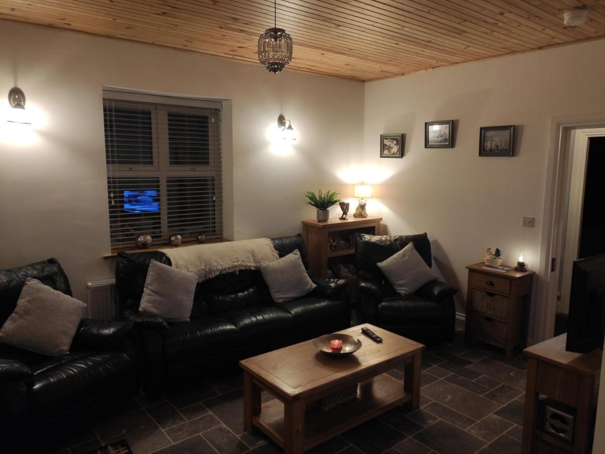White Barn Cottage Clonmany Buitenkant foto